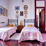 Casa De Guia *